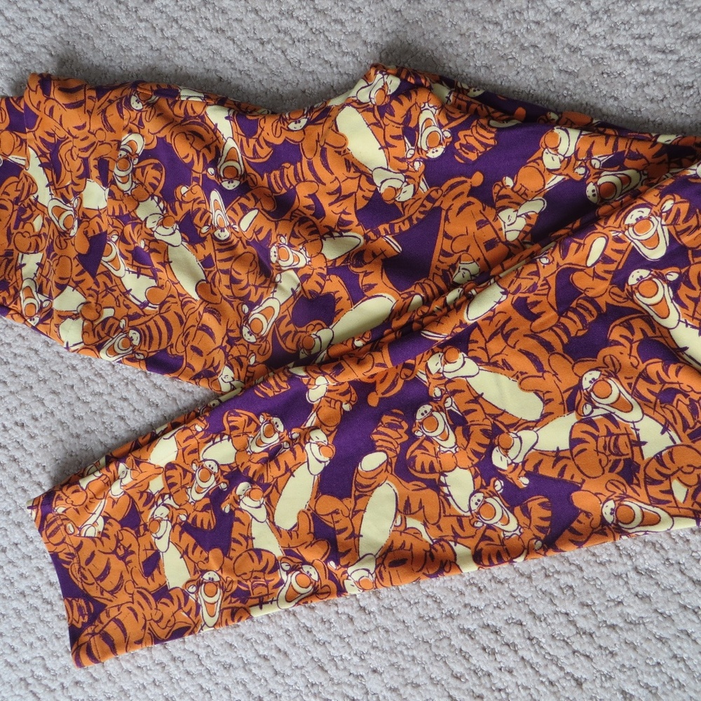 LuLaRoe Tigger Leggings